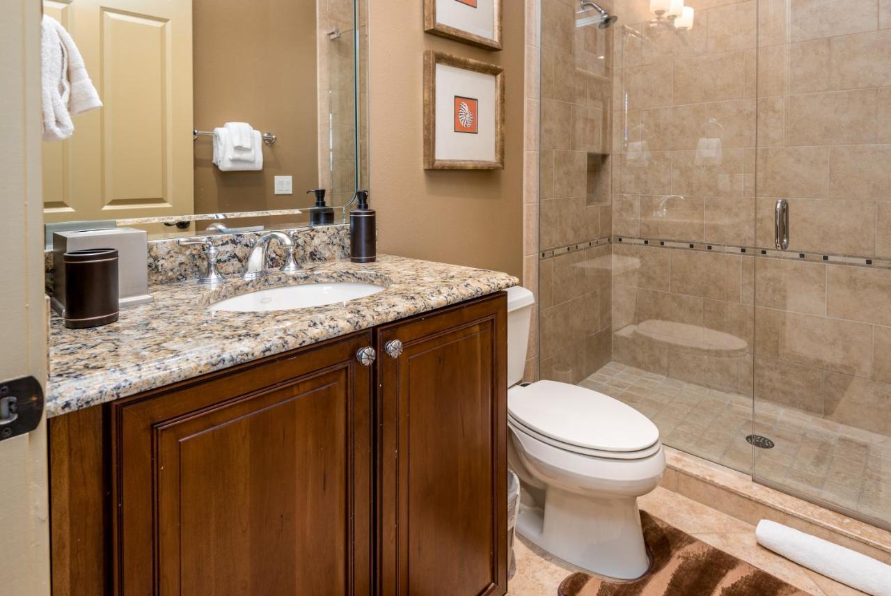 Lake Front Luxury Estate Reunion Resorts Near Disney World Kissimmee Exterior foto